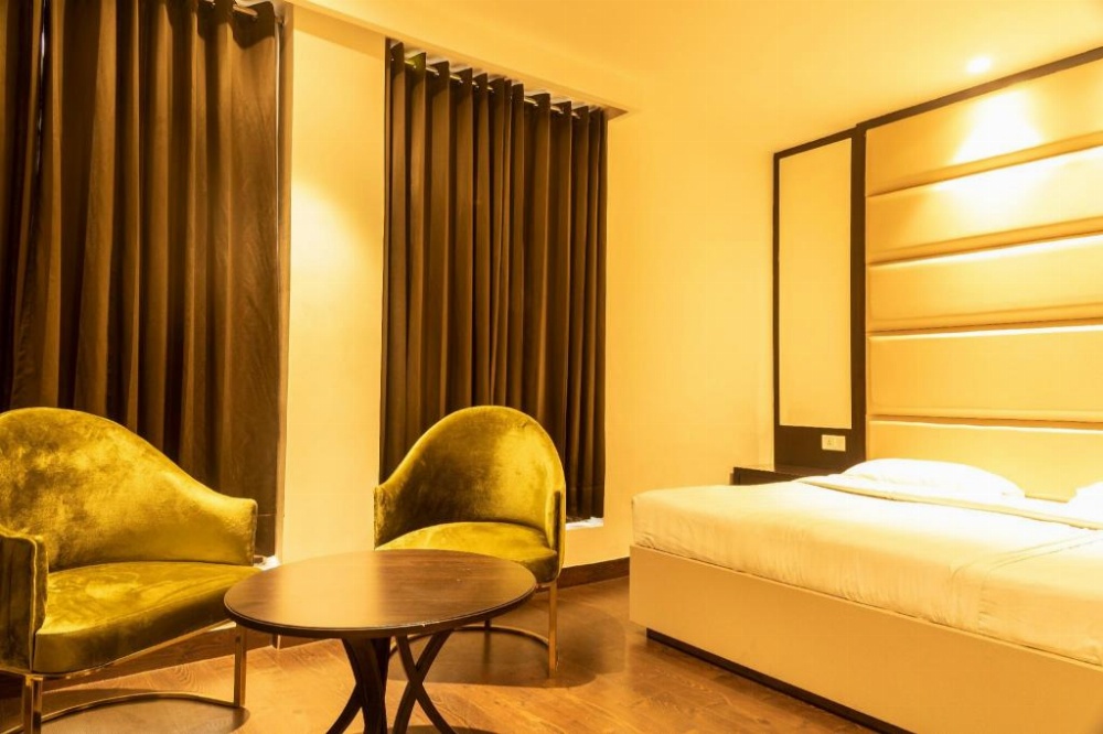 Executive Room