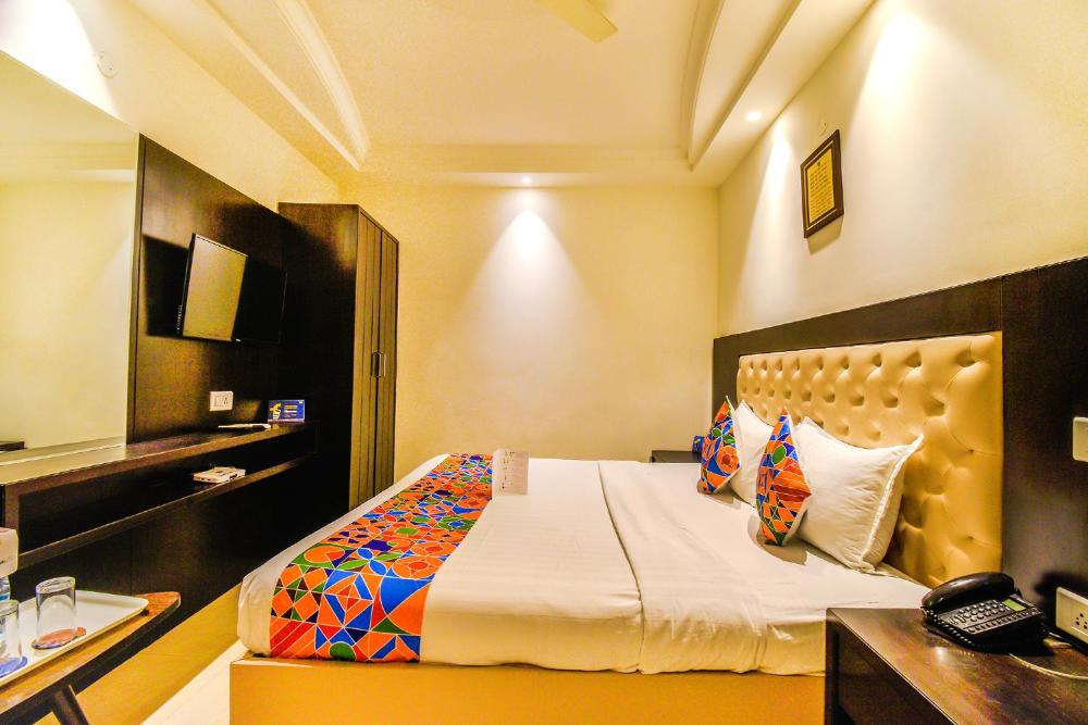 Room image 2
