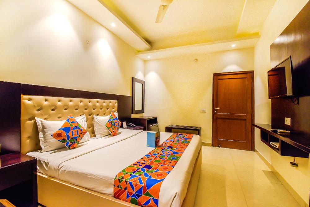 Room image 2