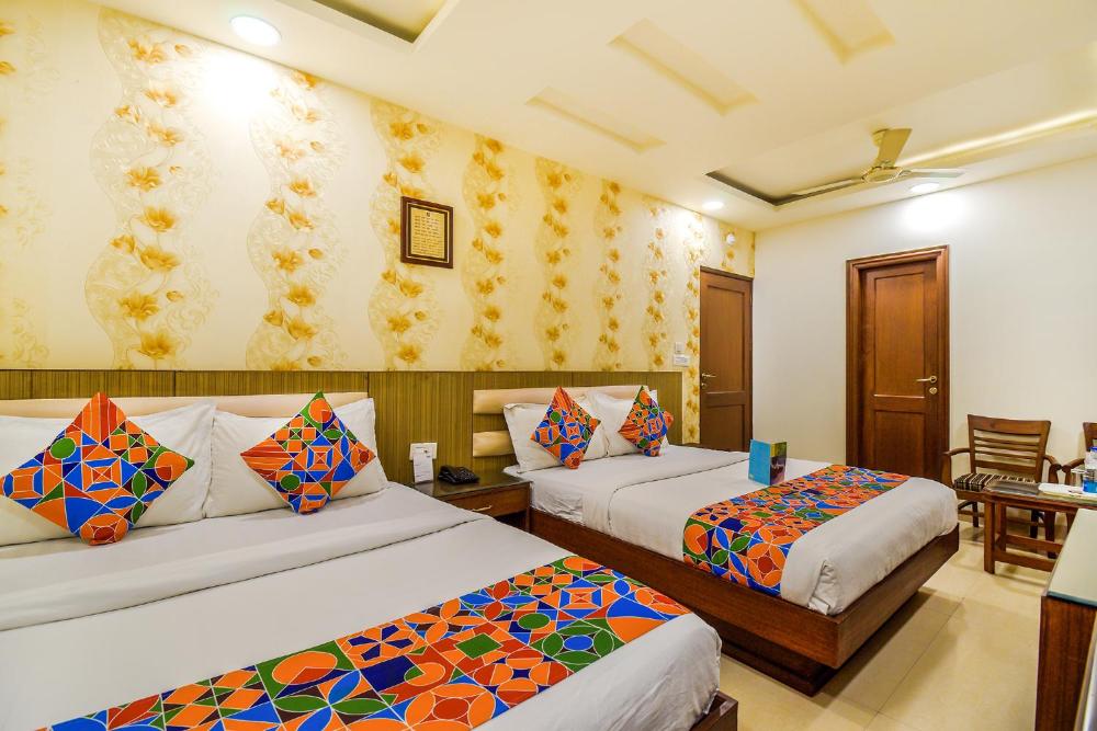 Room image 3